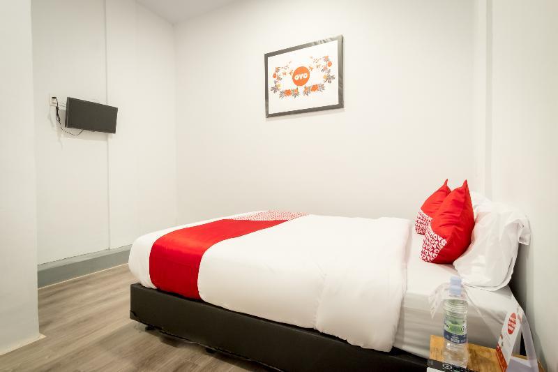 Oyo 835 Metropolitan Home Stay Медан Екстериор снимка