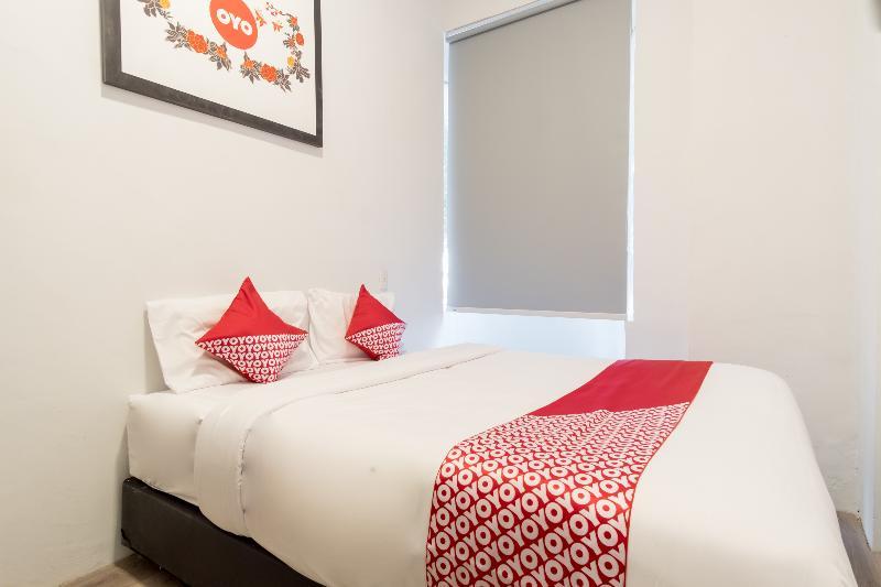 Oyo 835 Metropolitan Home Stay Медан Екстериор снимка