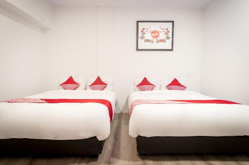 Oyo 835 Metropolitan Home Stay Медан Екстериор снимка